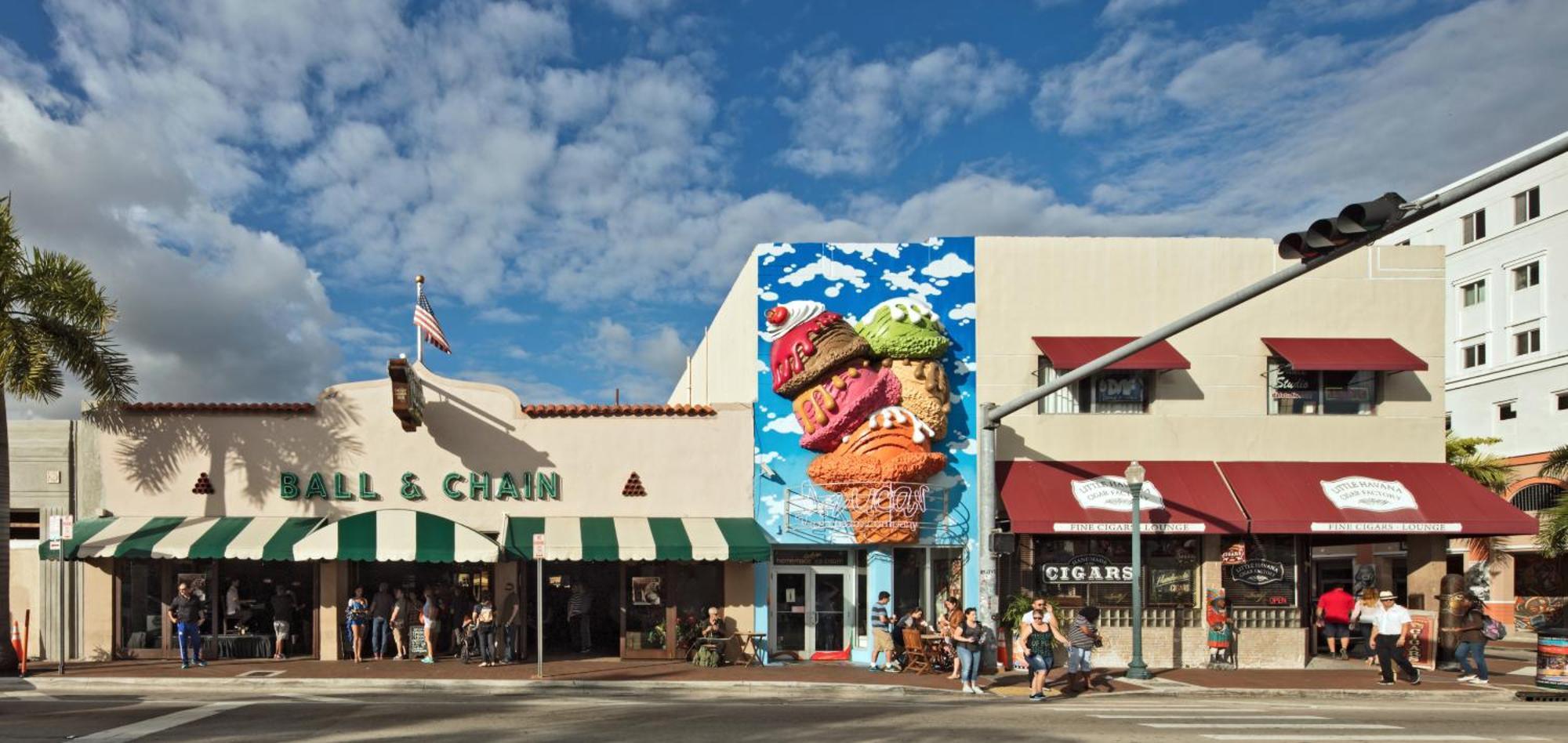 Homestay B3 Value On Private Bedroom With Private Bathroom In Little Havana, Miami